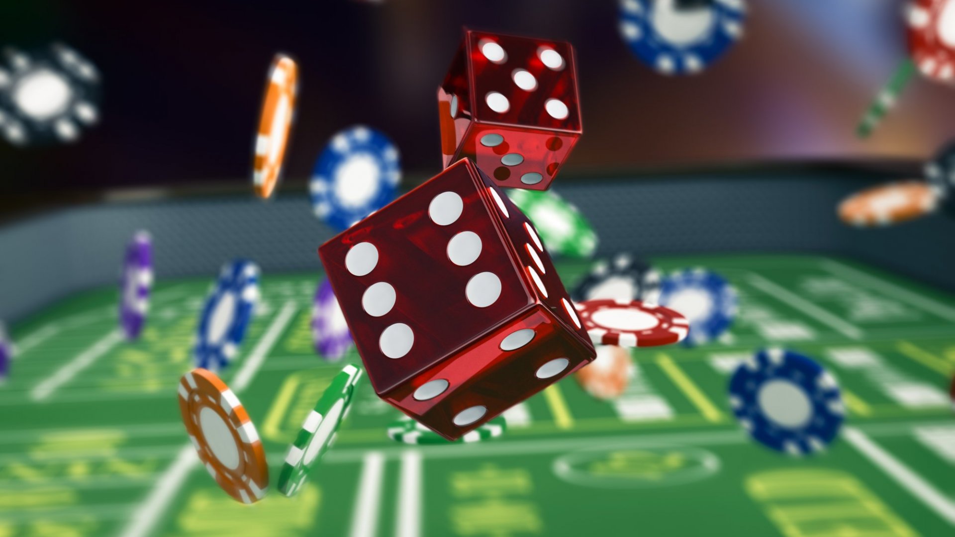 What should I do if I suspect cheating in an online casino game?